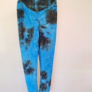 Honeycomb tie dyed leggings